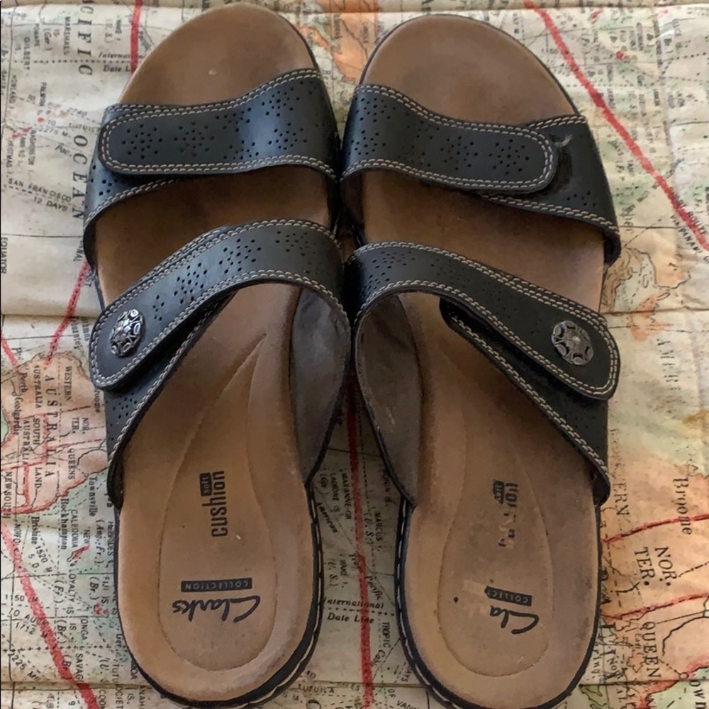 Used Clarks sandals size 8.5